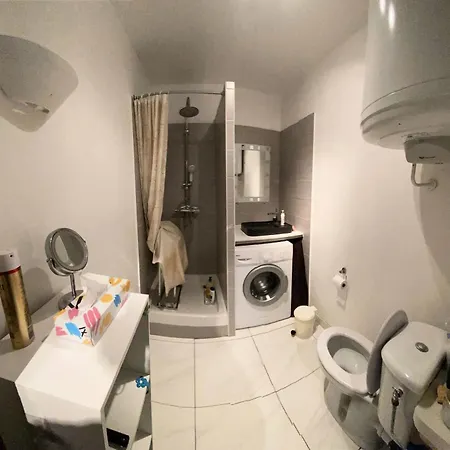 Résidence Marie Louise - De 35m2 Avec 4 Couchages à Sanary-sur-mer Proche Des Plages Mae-9824