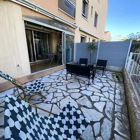 Résidence Marie Louise - De 35m2 Avec 4 Couchages à Sanary-sur-mer Proche Des Plages Mae-9824